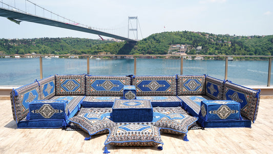 THE PLACE OF ORIENTAL SOFAS IN ARAB CULTURE