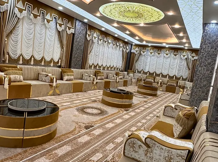 Golden Majlis Arabic Jalsah in Caramel, Cream and Gold